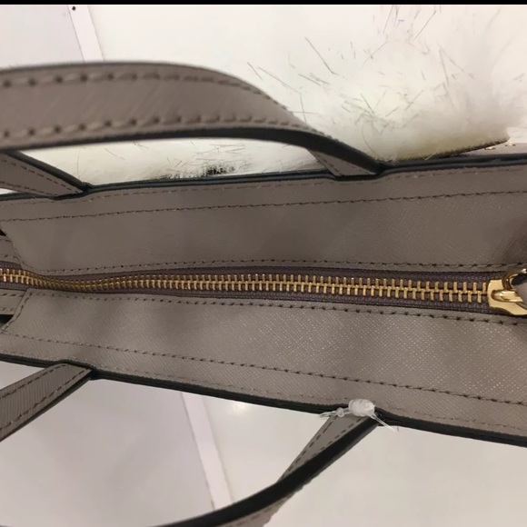 🦇🦇🦇Gift & Bag Game! Get a gift from me & an entry to win NWT Kate Spade Bag!🦇🦇🦇 - Picture 6 of 9